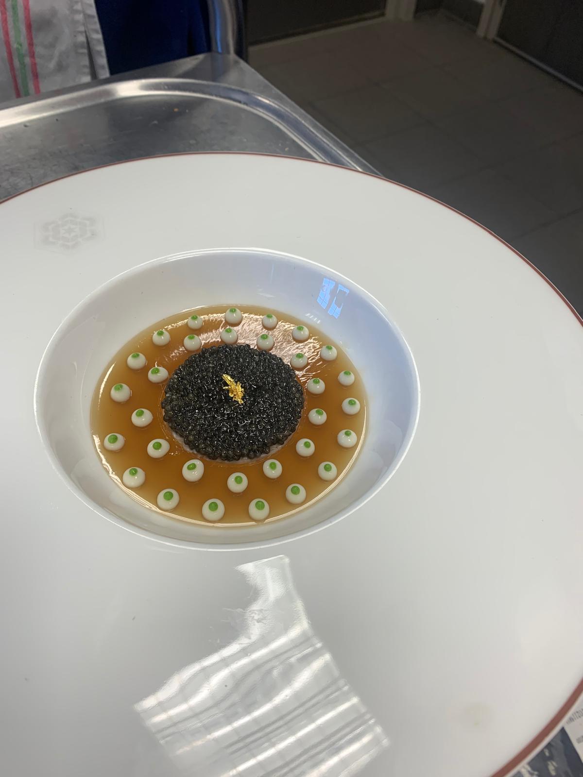 Caviar & consommé